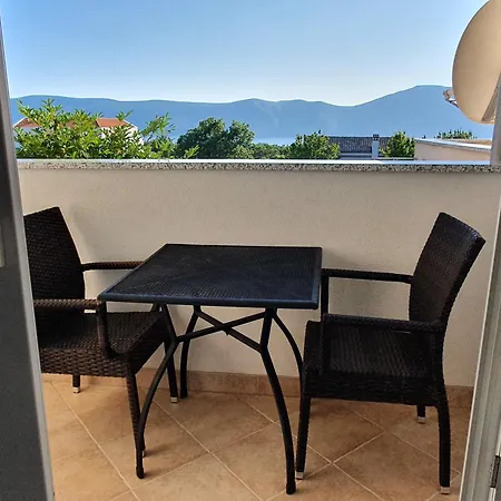 Lanterna Apartamento *