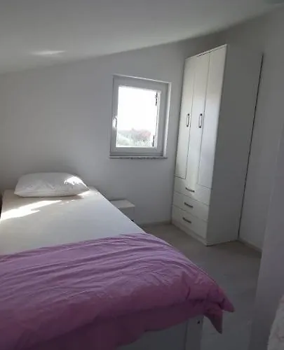 アパート Lanterna Brzac